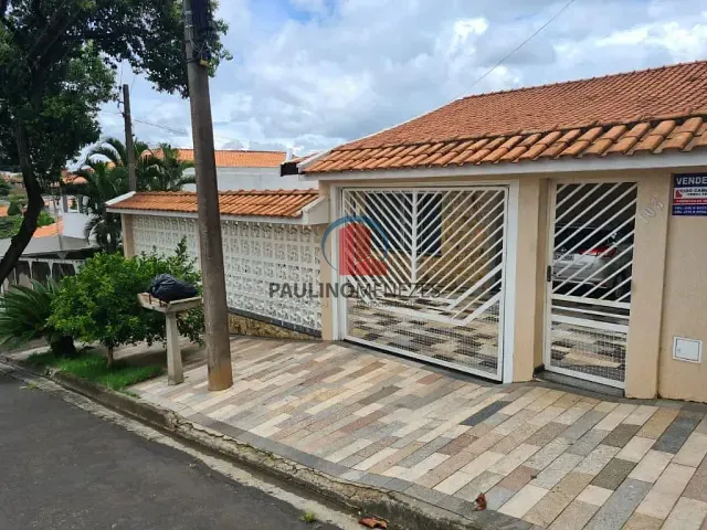 Casa com 300m² 3 quartos e 2 banheiros, à venda, no bairro Vila Bertini em Americana