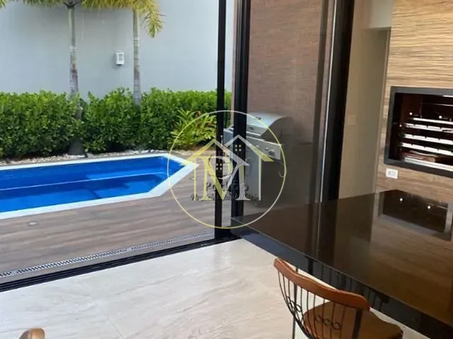 Casa com 420m² 4 quartos e 6 banheiros, à venda, no bairro Alphaville Nova Esplanada em Votorantim