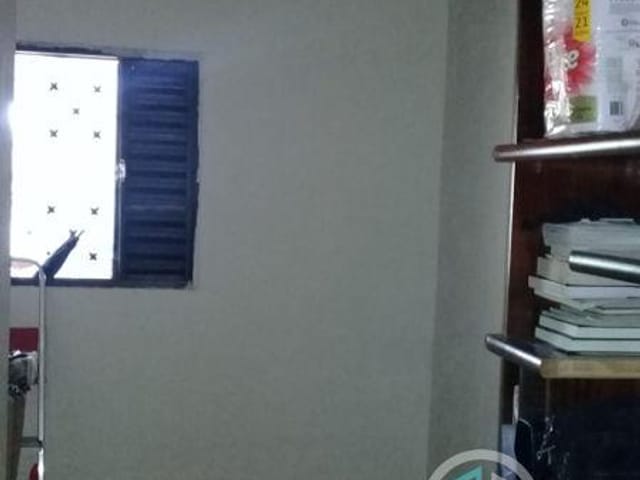 Casa com 300m² 4 quartos e 3 banheiros, à venda, no bairro Parque Residencial Ana Rosa em Cambé