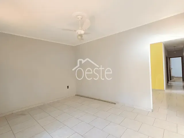 Casa com 300m² 3 quartos e 3 banheiros, à venda, no bairro Jardim Panambi em Santa Bárbara D'Oeste