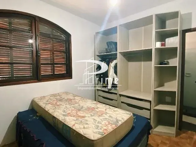Casa com 720m² 5 quartos e 7 banheiros, à venda ou para alugar, no bairro Itaipu em Niterói