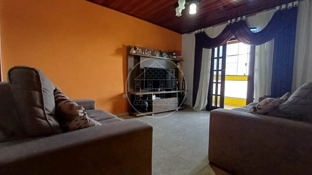 Casa, 3 quartos, 126 m² - Foto 2