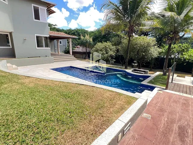 Casa com 1000m² 4 quartos e 4 banheiros, à venda, no bairro Braúnas em Belo Horizonte