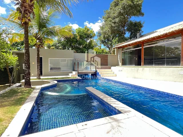 Casa com 1000m² 4 quartos e 4 banheiros, à venda, no bairro Braúnas em Belo Horizonte