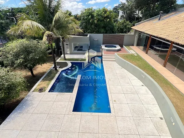 Casa com 1000m² 4 quartos e 4 banheiros, à venda, no bairro Braúnas em Belo Horizonte