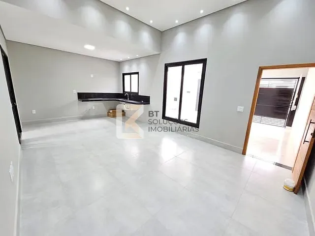 Casa com 150m² 3 quartos e 2 banheiros, à venda, no bairro Jardim Bom Sucesso em Indaiatuba