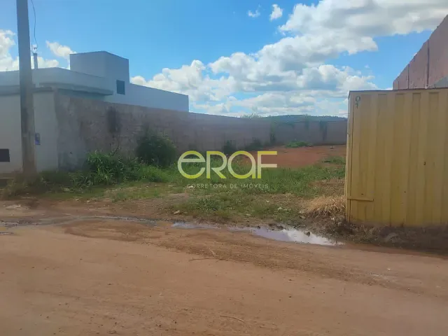Terreno com 300m², à venda, no bairro Setor Bela Vista em Formosa