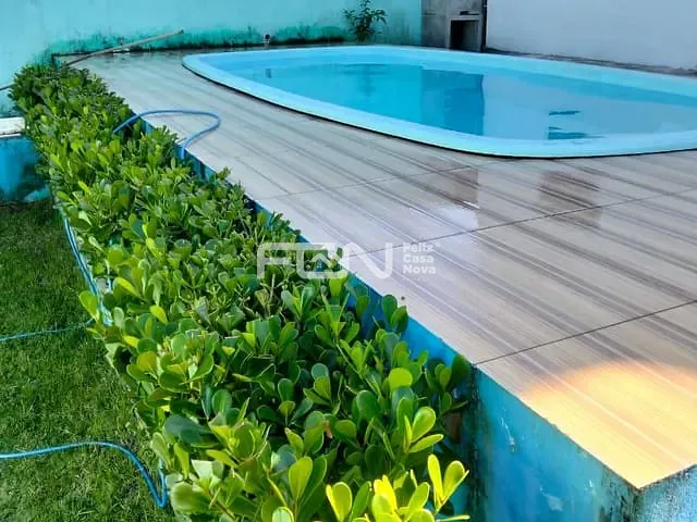 Casa 3 quartos e 2 banheiros, à venda, no bairro Barra do Jacuípe em Camaçari