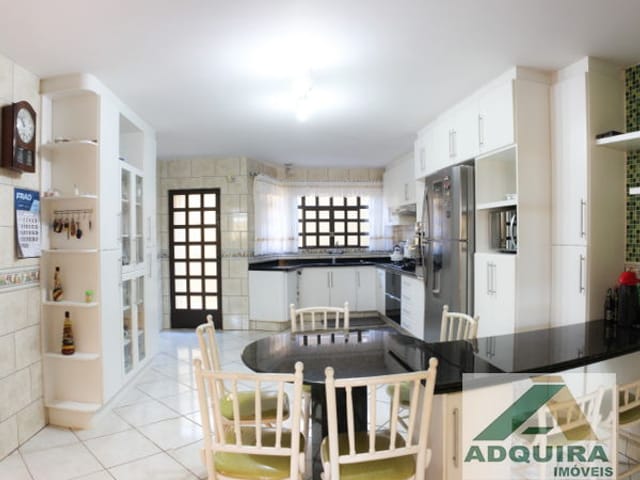 Foto do Sobrado - Casa à venda 4 Quartos, 2 Suites, 4 Vagas, 634M², Uvaranas, Ponta Grossa - PR | Adquira Imóveis