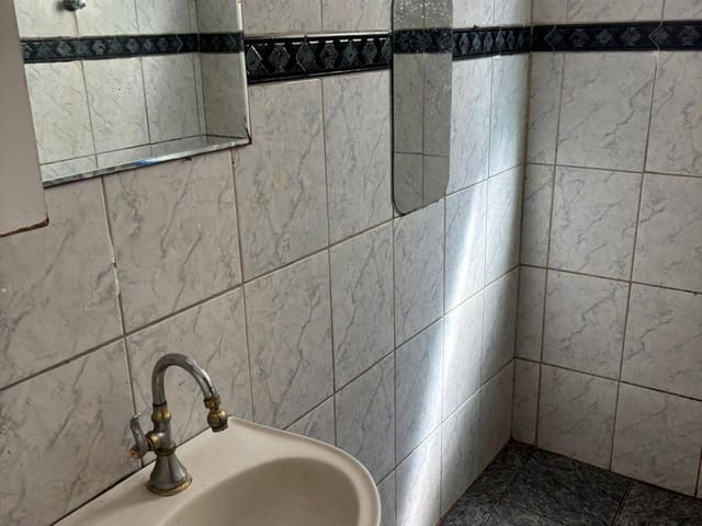 Casa com 180m² 2 quartos e 1 banheiro, à venda, no bairro Conjunto Habitacional Parque Itajaí em Campinas