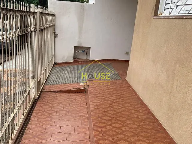 Casa com 134m² 2 quartos e 1 banheiro, para alugar, no bairro Patrimônio Velho em Votuporanga