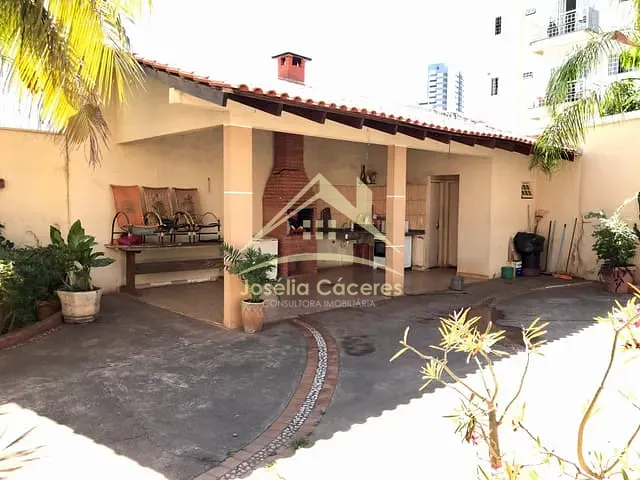 Casa com 407m² 3 quartos e 5 banheiros, à venda, no bairro Cidade Alta em Cuiabá