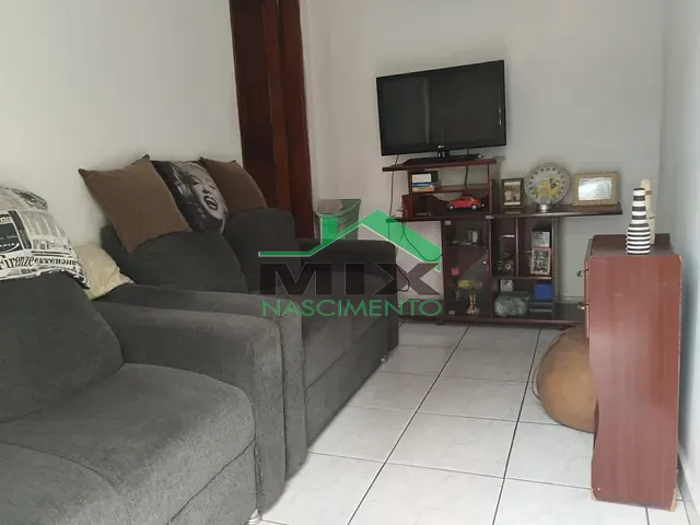 Casa com 200m² 2 quartos e 1 banheiro, à venda, no bairro Vila Caraguatá em São Paulo