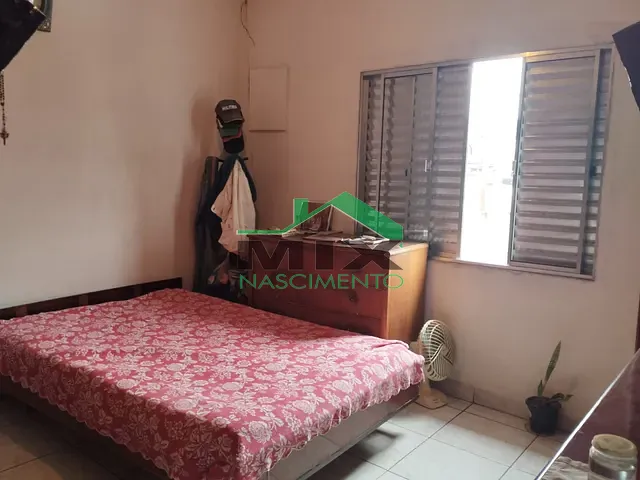 Casa com 200m² 2 quartos e 1 banheiro, à venda, no bairro Vila Caraguatá em São Paulo