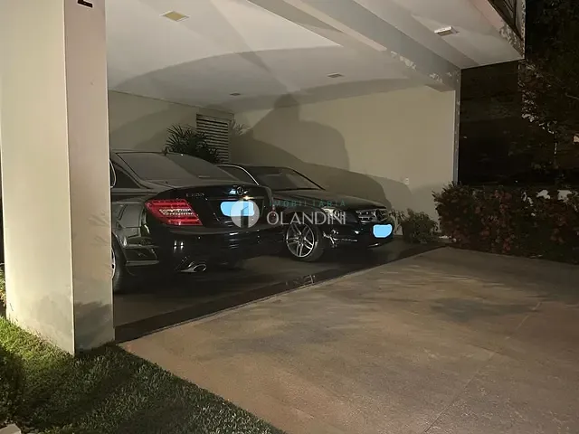 Casa com 387m² 4 quartos e 1 banheiro, à venda, no bairro Residencial Manhattan em Artur Nogueira