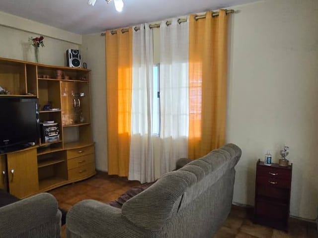 Casa 4 quartos e 3 banheiros, à venda, no bairro Chácara Santana em São Paulo