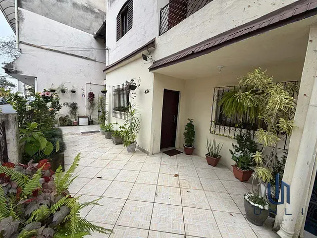 Casa 3 quartos e 2 banheiros, à venda, no bairro Aterrado em Volta Redonda