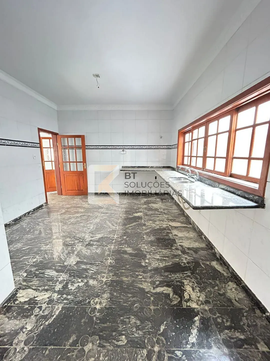 Casa, 4 quartos, 550 m² - Foto 9