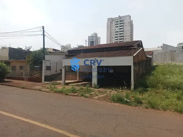 Casa com 250m² 4 quartos e 2 banheiros, à venda, no bairro Jardim Higienópolis em Londrina