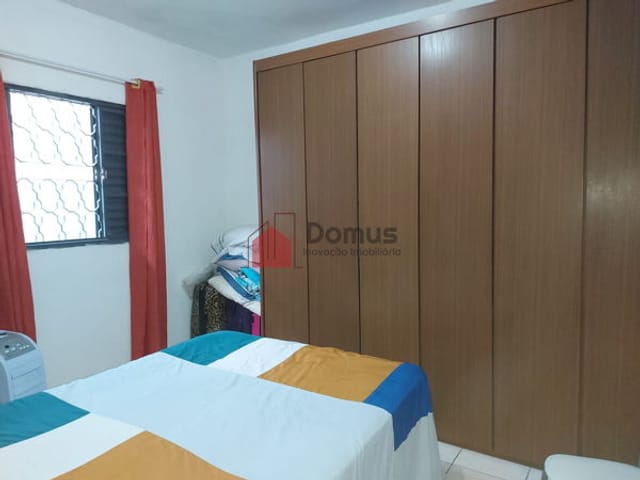 Casa com 125m², à venda, no bairro Jardim Eloyna em Pindamonhangaba