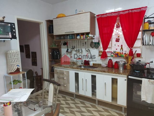Casa com 125m², à venda, no bairro Jardim Eloyna em Pindamonhangaba