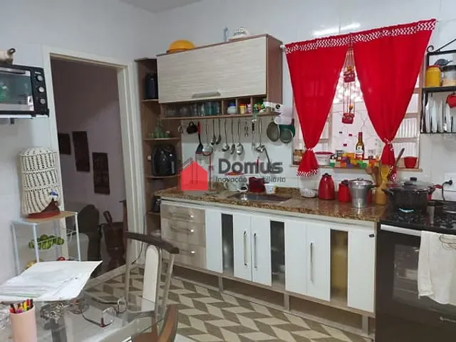Casa com 125m², à venda, no bairro Jardim Eloyna em Pindamonhangaba