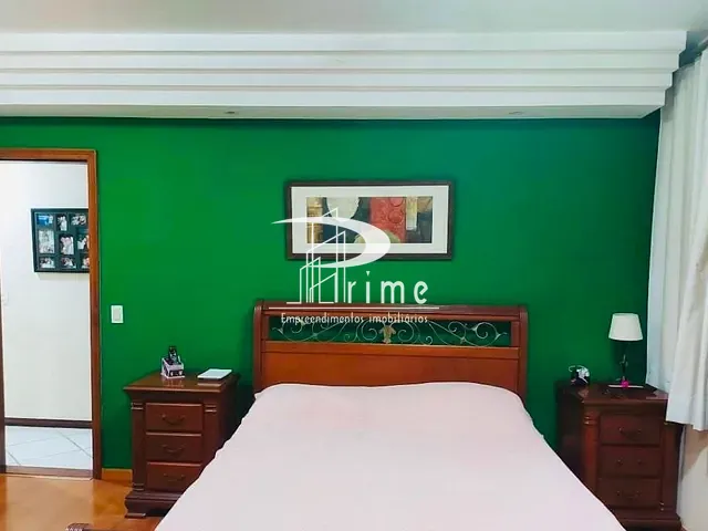 Casa com 600m² 4 quartos e 4 banheiros, à venda ou para alugar, no bairro Itaipu em Niterói