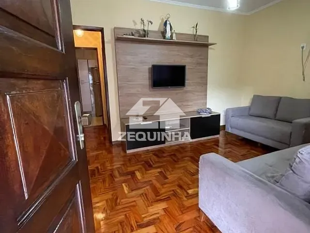 Casa com 248m² 5 quartos e 4 banheiros, à venda, no bairro Pestana em Osasco