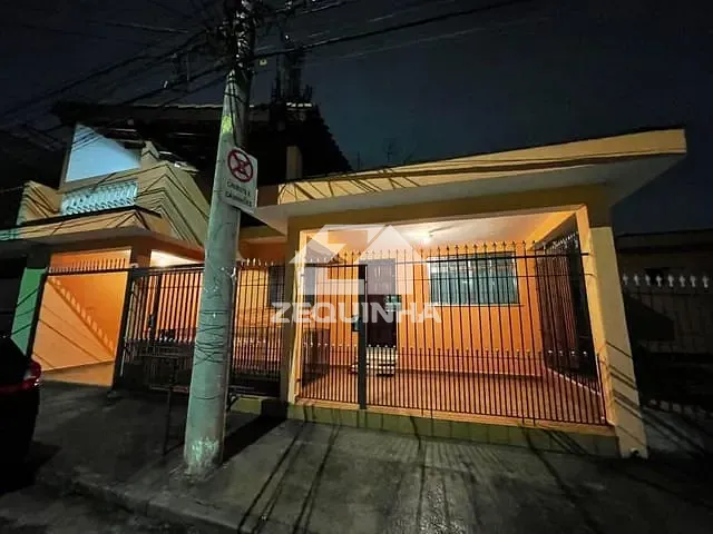 Casa com 248m² 5 quartos e 4 banheiros, à venda, no bairro Pestana em Osasco