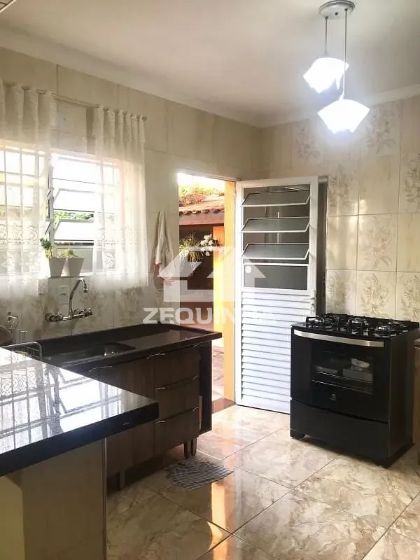 Casa, 5 quartos, 273 m² - Foto 13