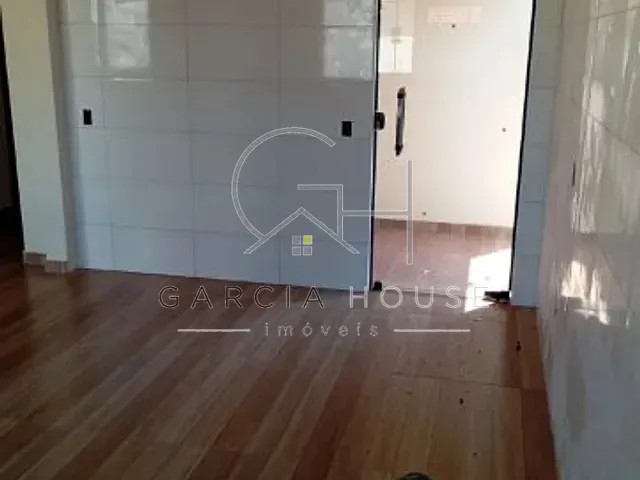 Casa com 200m² 3 quartos e 2 banheiros, à venda, no bairro Serrana em Serrana