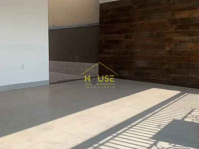 Casa 3 quartos e 2 banheiros, à venda, no bairro Vila Marim em Votuporanga
