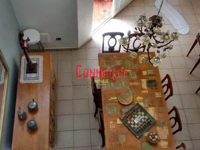 Casa com 300m² 3 quartos e 3 banheiros, à venda, no bairro Vila Ana Maria em Ribeirão Preto