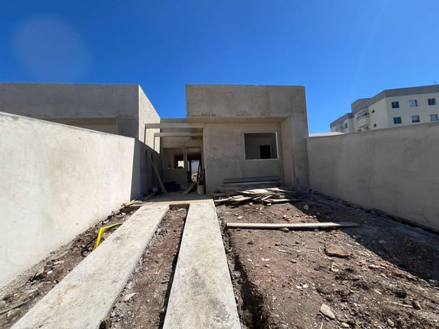 Foto do Casa - CASA COM 03 DORMITÓRIOS LOCALIZADA NO BAIRRO GUARAITUBA EM COLOMBO | Azos imóveis