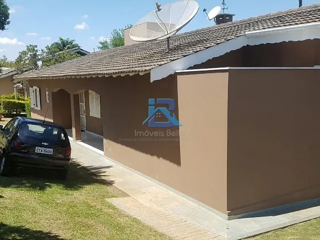 Casa com 1500m² 4 quartos e 4 banheiros, à venda, no bairro Ville Chamonix em Itatiba