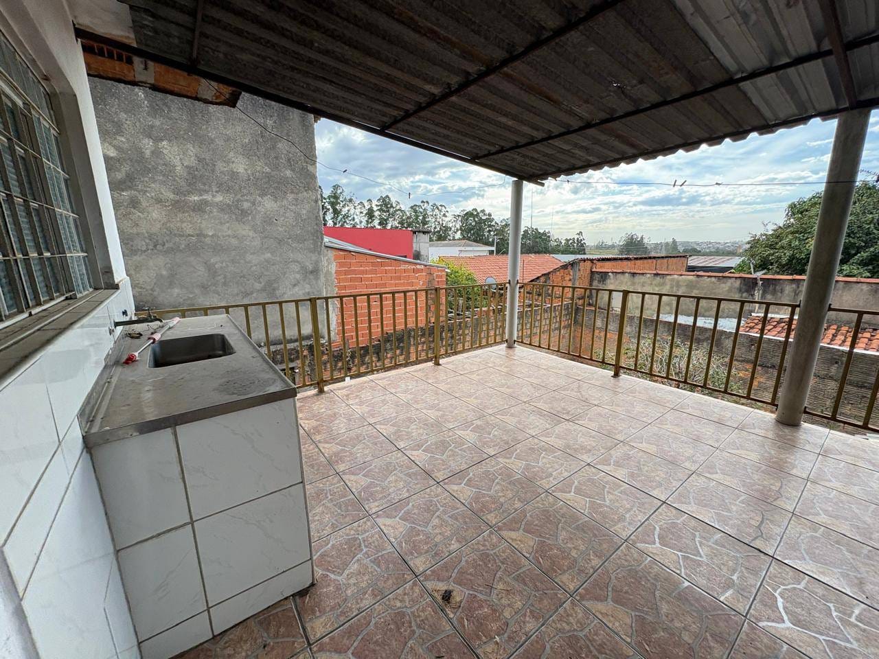 Casa para alugar com 1 quarto, 80m² - Foto 12