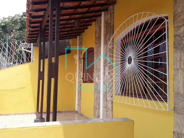Casa com 250m² 3 quartos e 1 banheiro, à venda, no bairro Parque Centenário em Jundiaí
