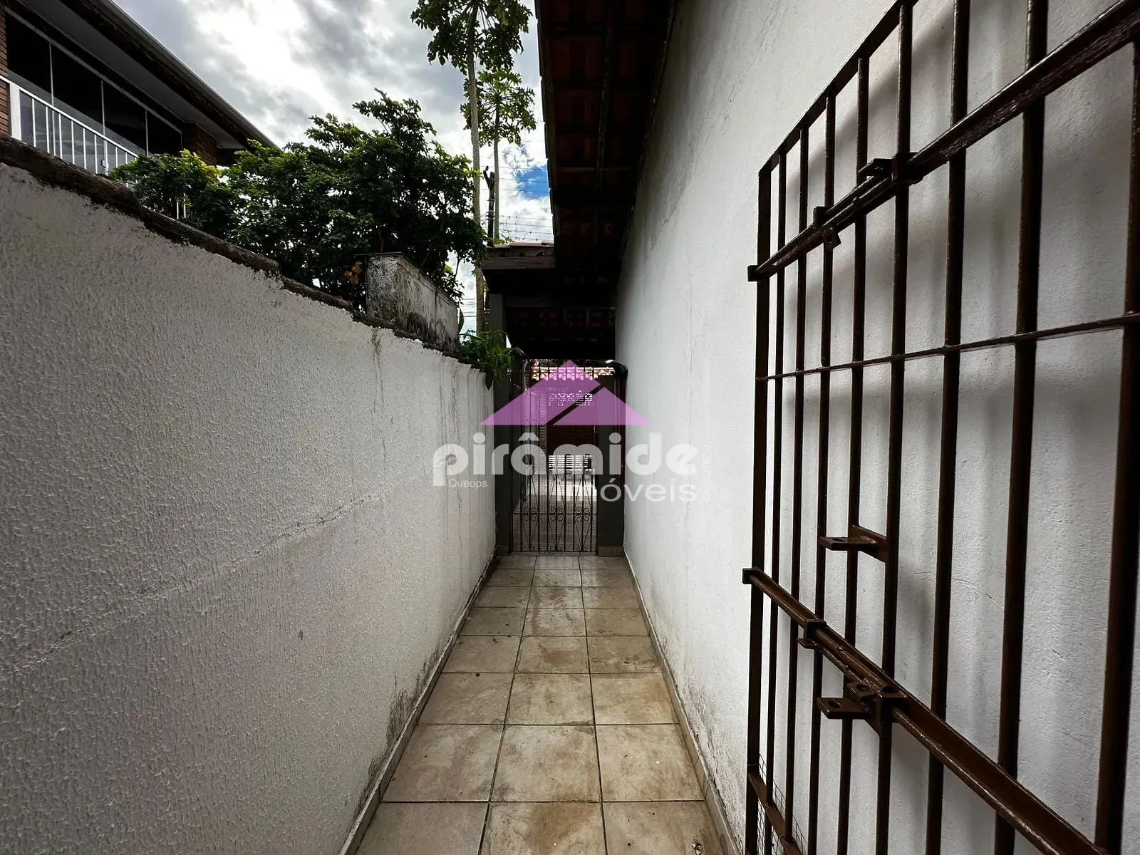 Casa, 4 quartos, 250 m² - Foto 18