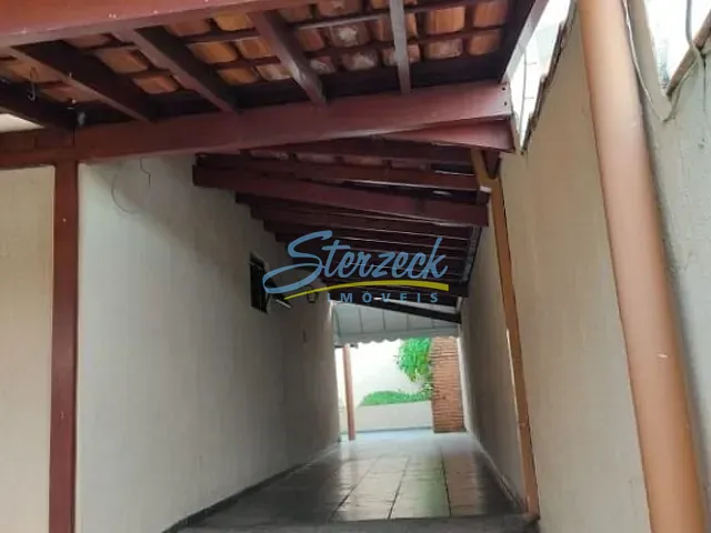 Casa com 200m² 3 quartos e 1 banheiro, à venda ou para alugar, no bairro Centro em Vinhedo