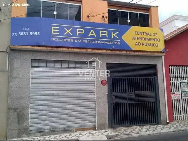 Casa com 160m² 2 quartos e 1 banheiro, à venda ou para alugar, no bairro Centro em Taubaté