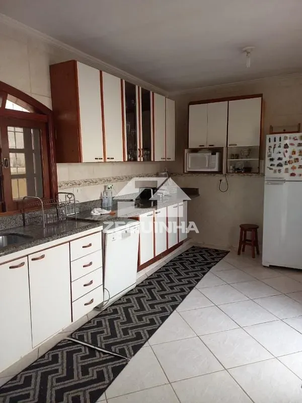 Casa, 4 quartos, 393 m² - Foto 22