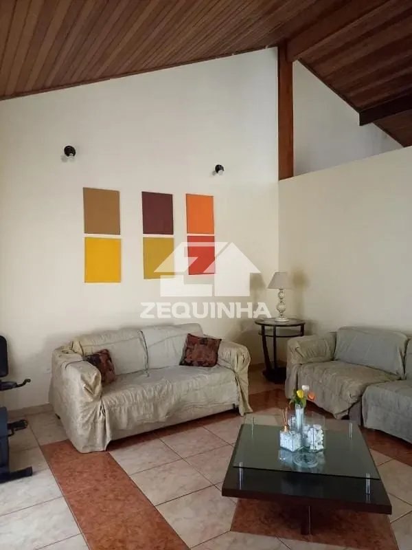 Casa, 4 quartos, 393 m² - Foto 23
