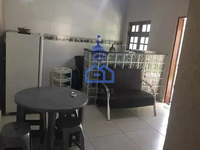 Casa com 270m² 1 quarto e 3 banheiros, à venda, no bairro Massaguaçu em Caraguatatuba