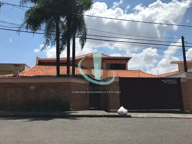 Casa com 340m² 3 quartos e 5 banheiros, à venda, no bairro VILA FERROVIÁRIA em ARARAQUARA