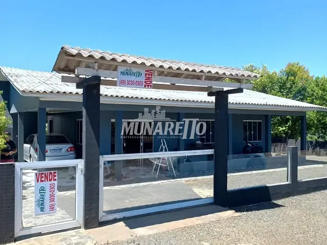 Casa com 600m² 3 quartos e 1 banheiro, à venda, no bairro Santo Antonio em Concórdia