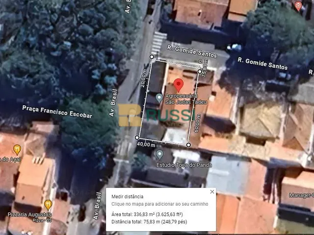 Casa com 336m² 2 quartos e 2 banheiros, à venda, no bairro Monte Castelo em São José dos Campos