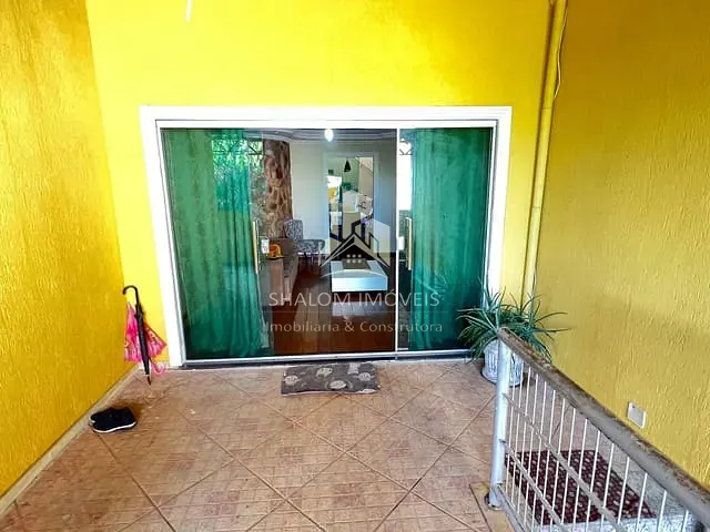 Casa com 160m² 3 quartos e 1 banheiro, à venda, no bairro Conjunto Nova Pampulha (Justinópolis) em Ribeirão das Neves