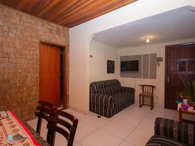 Casa com 276m² 2 quartos e 1 banheiro, à venda, no bairro Vila Serralheiro em São Paulo