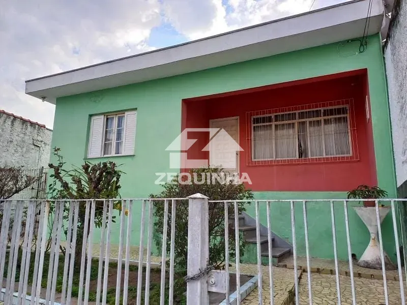 Casa, 4 quartos, 143 m² - Foto 1
