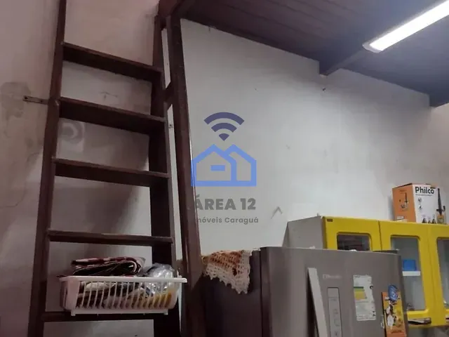 Casa com 360m² 2 quartos e 1 banheiro, à venda, no bairro Pontal de Santa Marina em Caraguatatuba